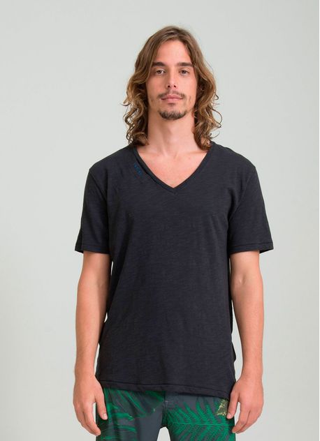 109954_001_1_M_T-SHIRT-GOLA-V-BOLSINHO-PRIMAVERA