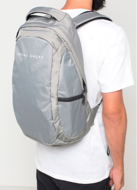 115010_0345_1_S_MOCHILA-HERO