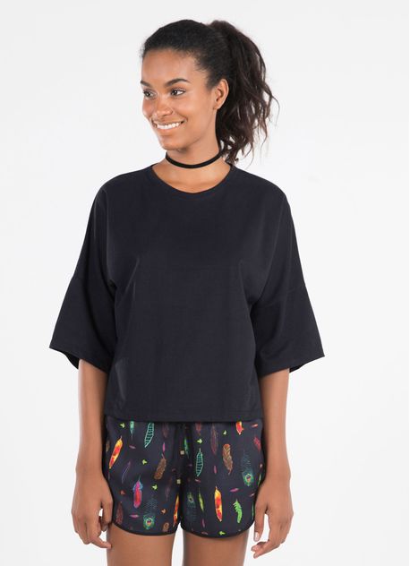 115800_021_1_M_T-SHIRT-MALHA-CAVA-DESLOCADA