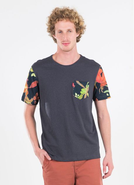 116031_0503_1_M_T-SHIRT-ESPECIAL-DETALHES-EST-FALL