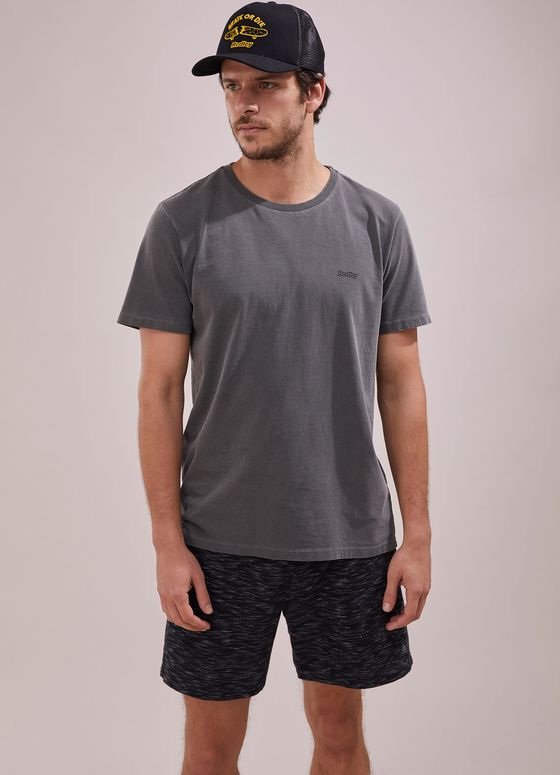 120995_021_2_M0989_T-SHIRT-TINTURADA-STREET-LOVE