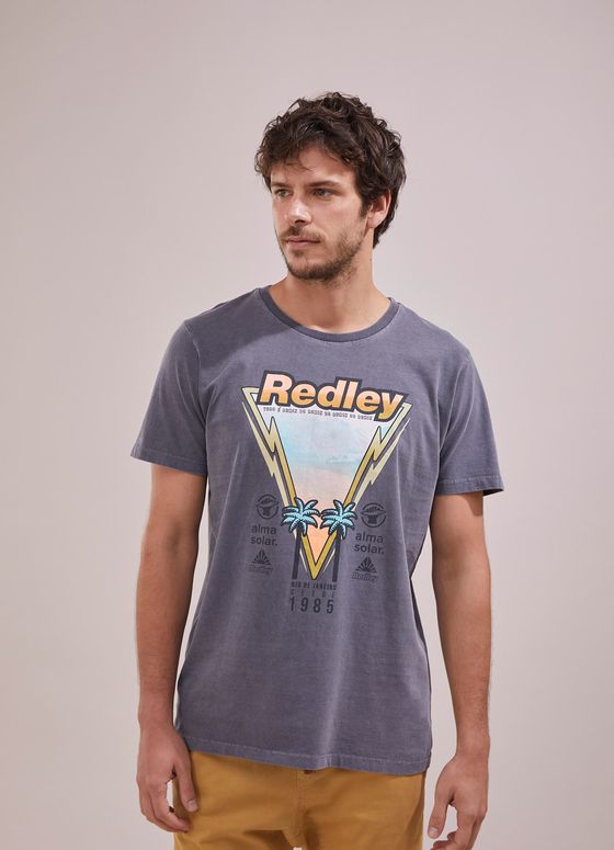 121001_0026_1_M1032_T-SHIRT-TINTURADA-POSTER-VINTAGE