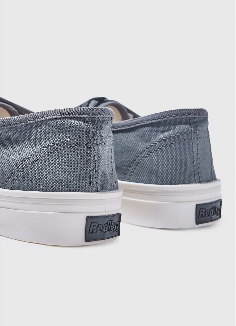 Tenis originals special chumbo - redley