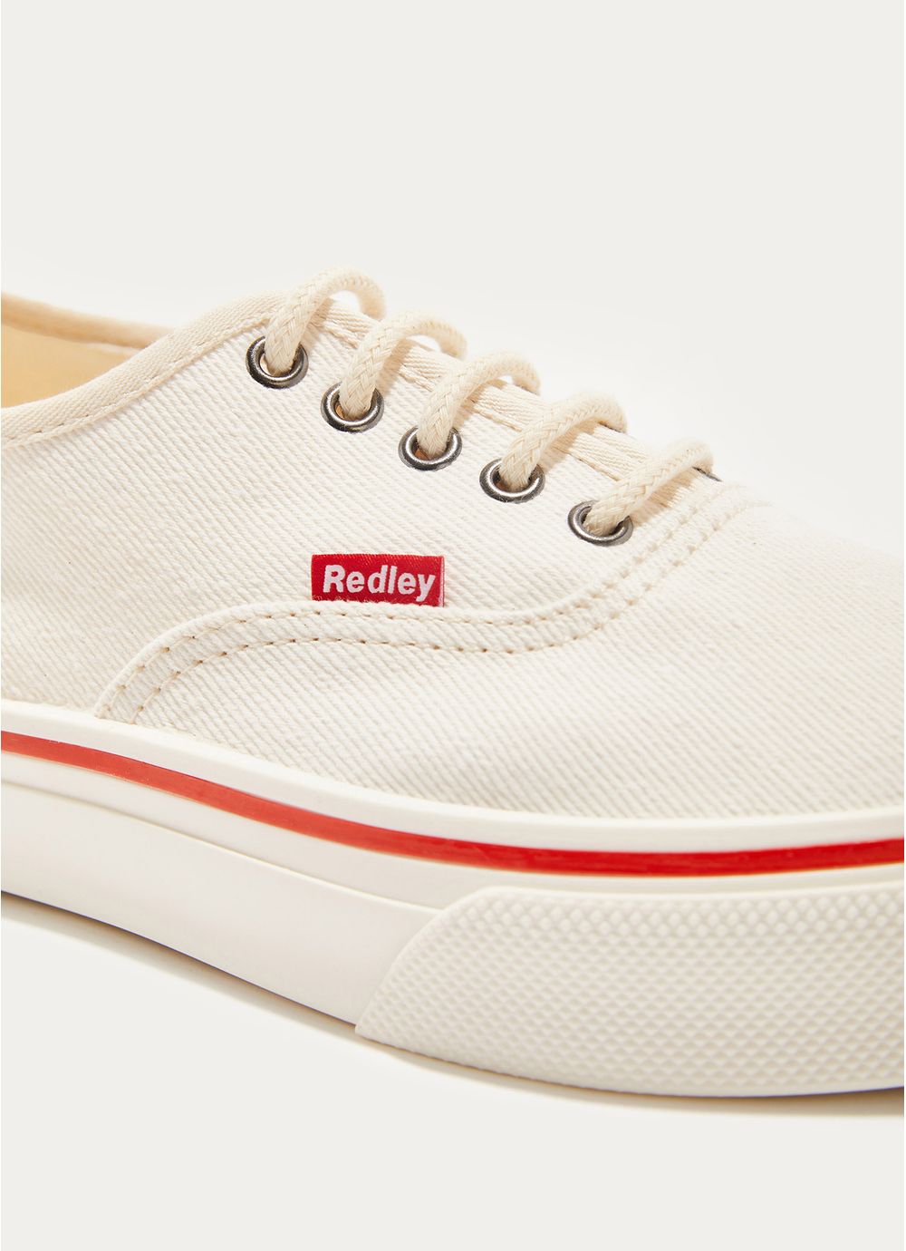 Tenis branco fashion redley