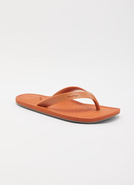 124009_991_3_S_CHINELO-REDLEY-SOLAR