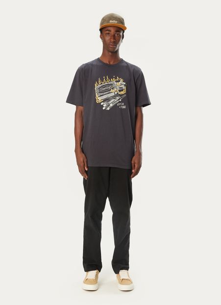 124649_021_2_M_TSHIRT-ESTONADA-CATCH-A-FIRE