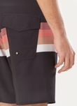 124543_021_4_M_SHORT-SURF-VINTAGE-QUADRICOLOR