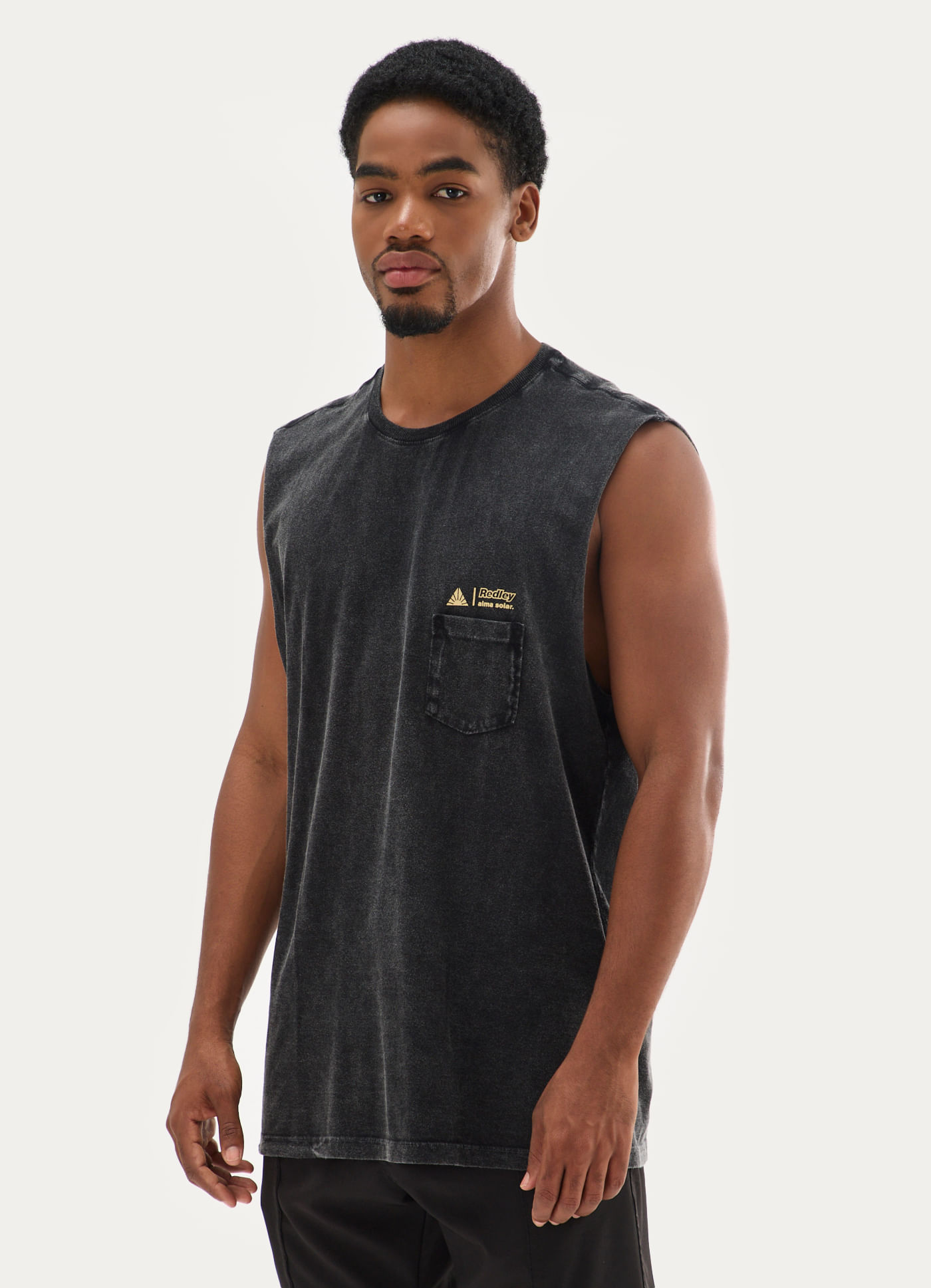 Regata cortada bolso tinturada preto
