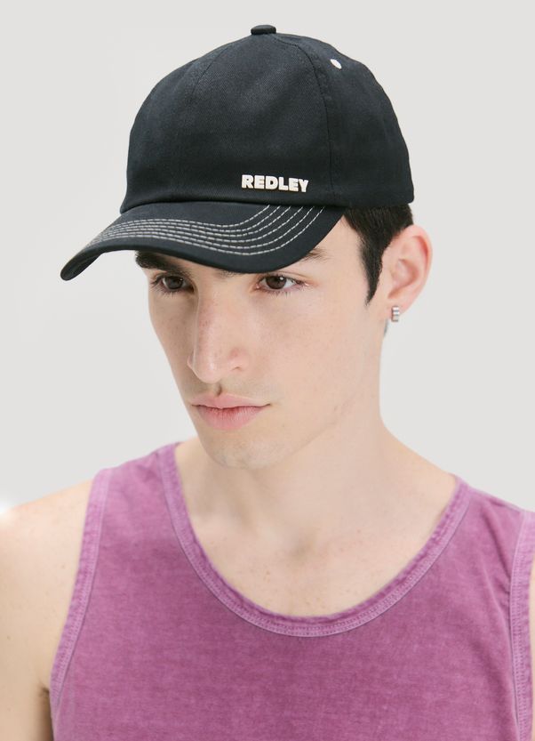 Boné dad pespontado redley preto Boné dad pespontado redley preto