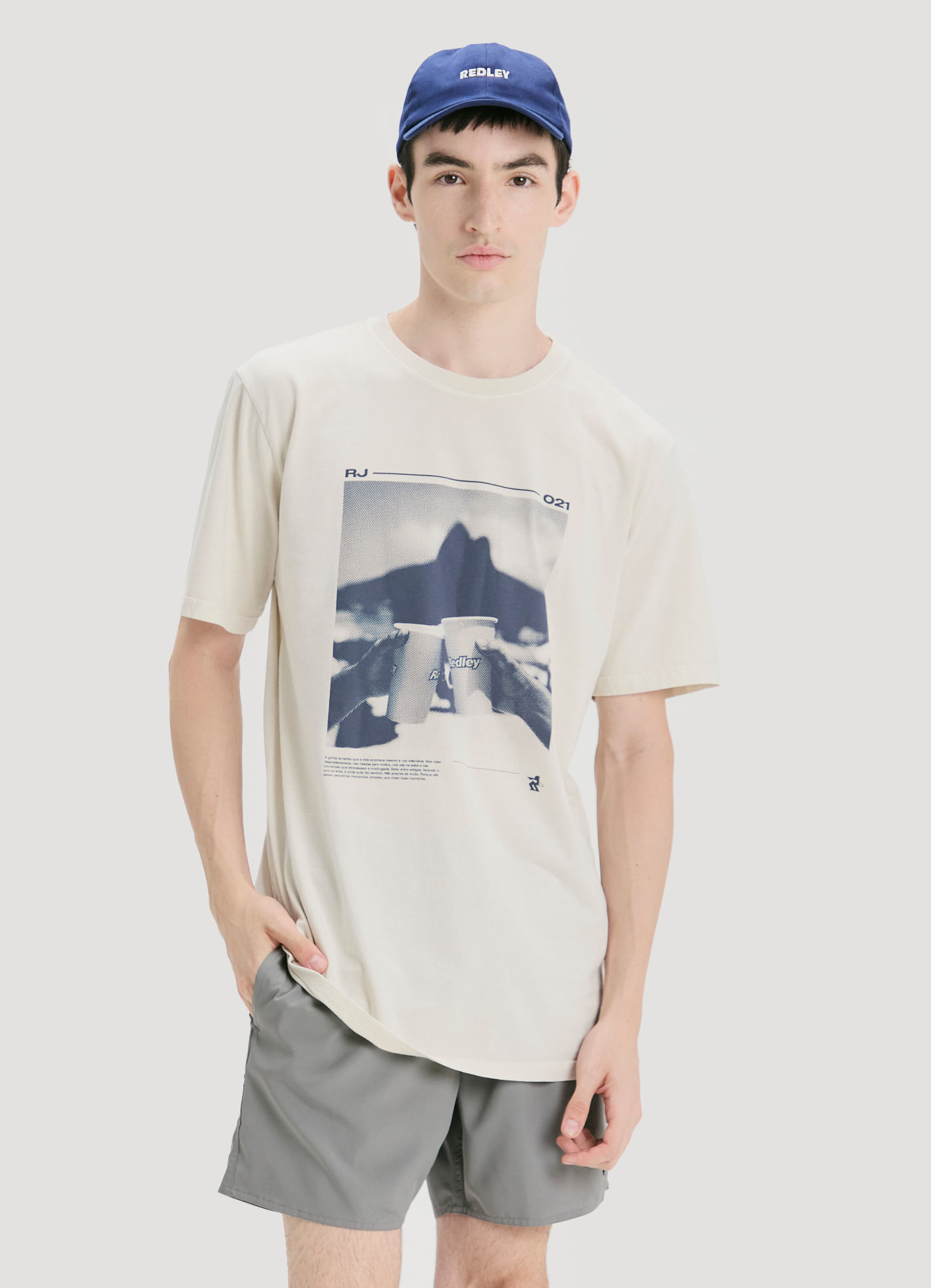 T-shirt estonada brinde solar areia