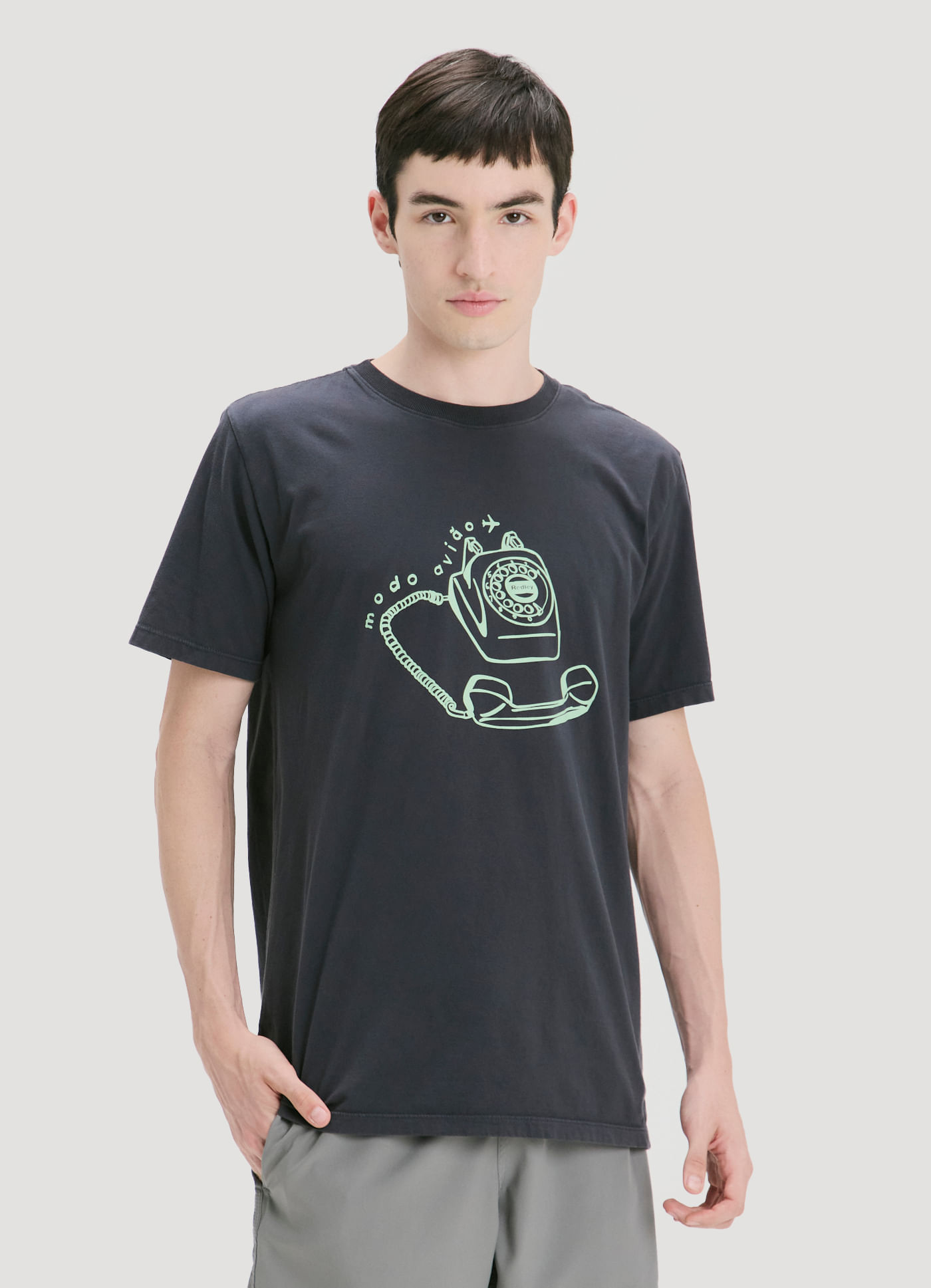 T-shirt estonada modo aviao preto