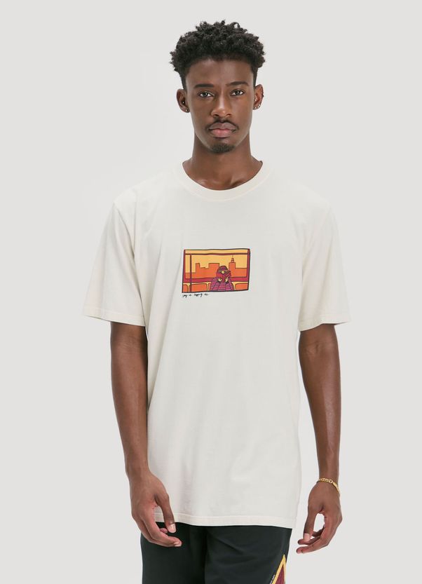 T-shirt estonada jolo trem areia g T-shirt estonada jolo trem areia g